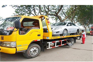 元宝山附近24小时汽车拖车服务热线