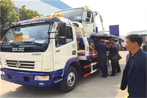 元宝山汽车道路救援拖车价格